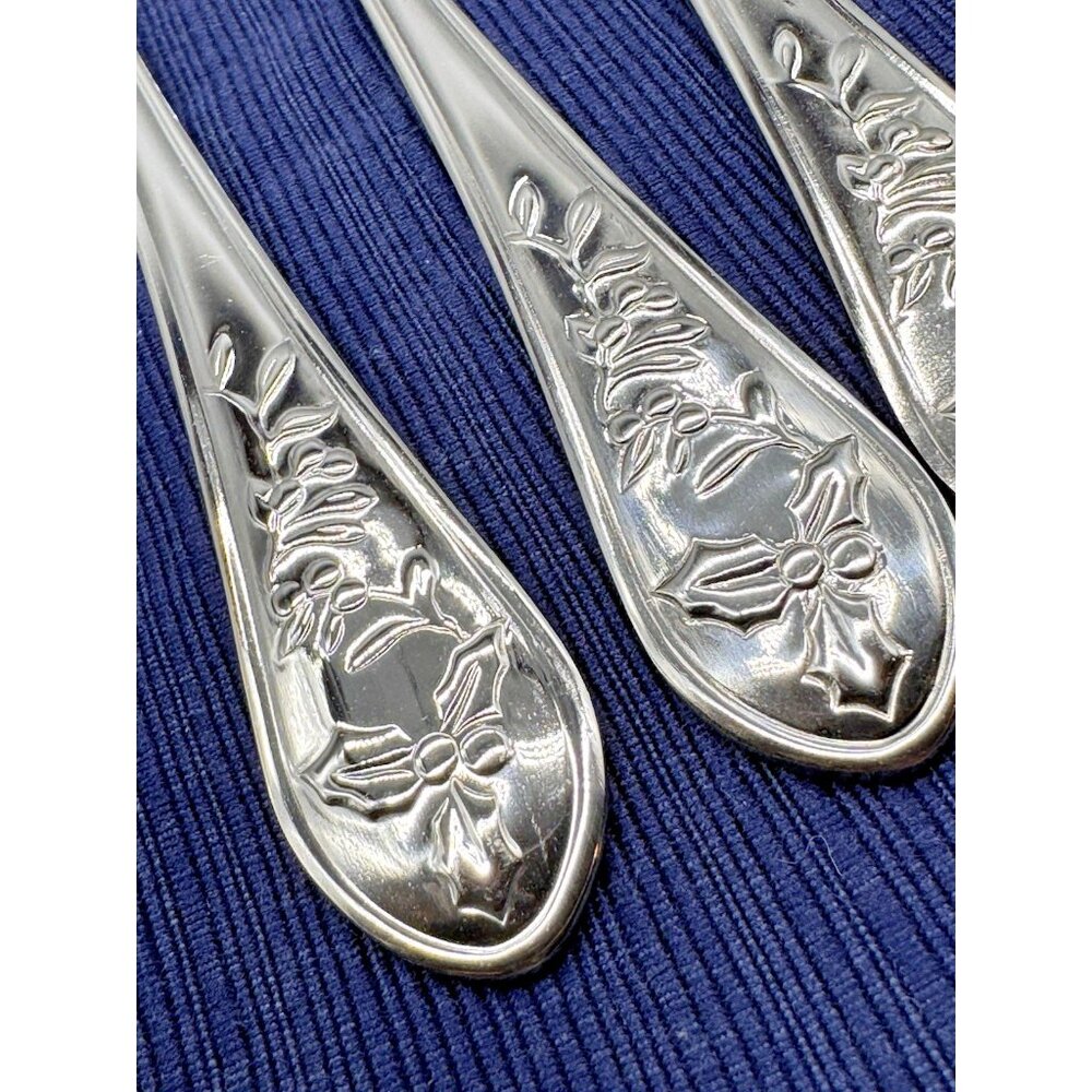 Pfaltzgraff Winterberry Holly Salad Fork Stainless No Color Flatware Lot of 4 - Picture 2 of 5
